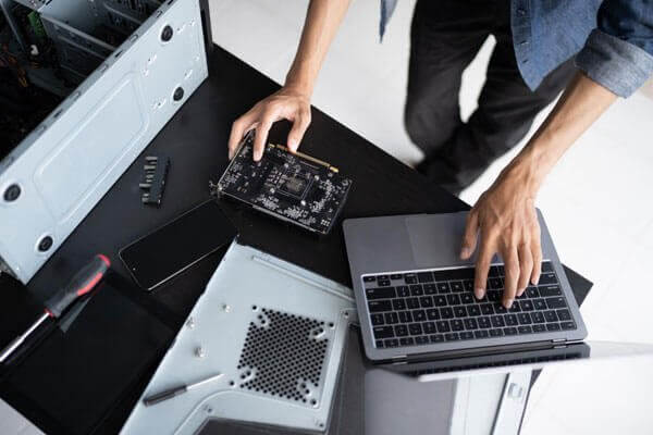 Installation et mise en service informatique